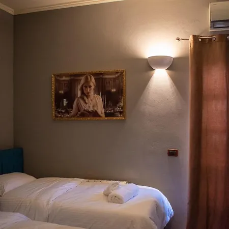 Hotel Tirona Hotel