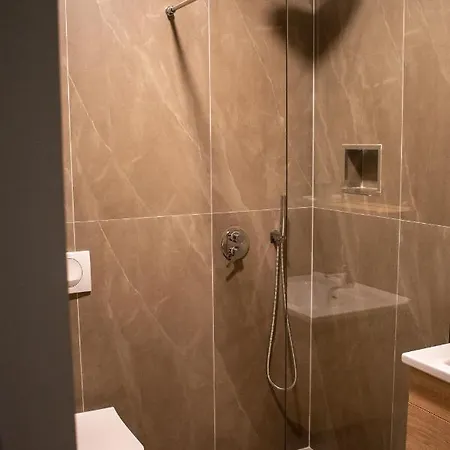 Hotel Hotel Tirona