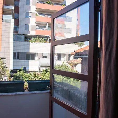 Hotel Tirona *