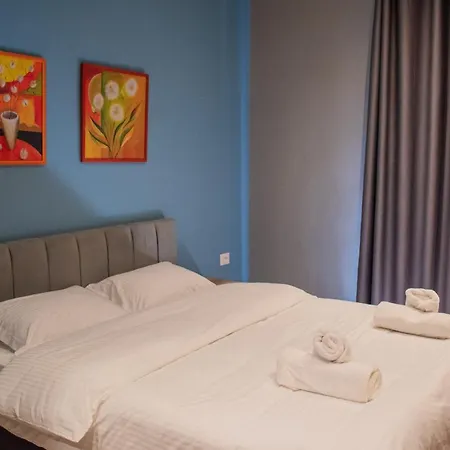 Hotel Tirona Hotel
