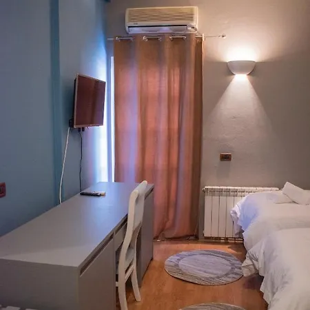 Hotel Hotel Tirona