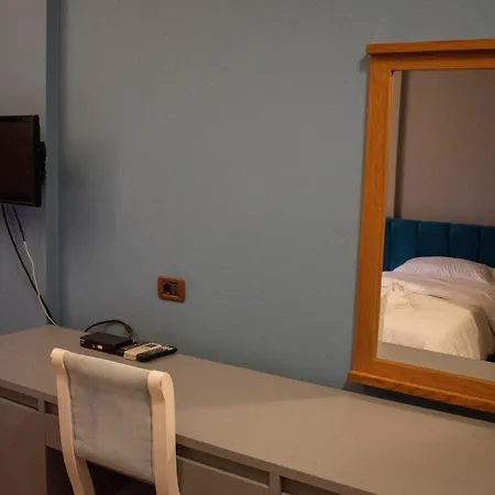 Hotel Tirona Hotel