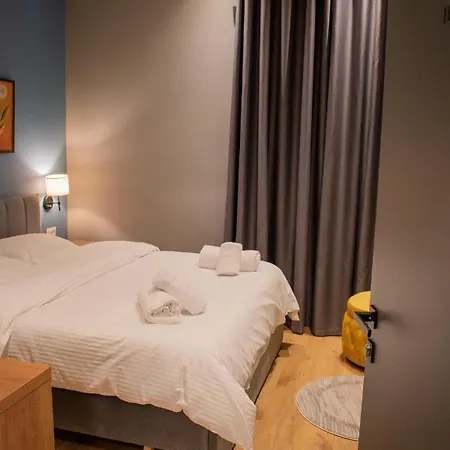 Hotel Tirona Hotel