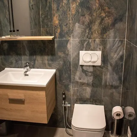 Hotel Tirona