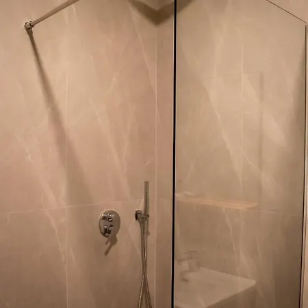 Hotel Tirona Tirana